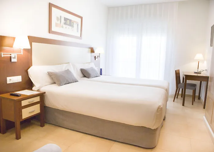 Apartahotel Albufera 4*